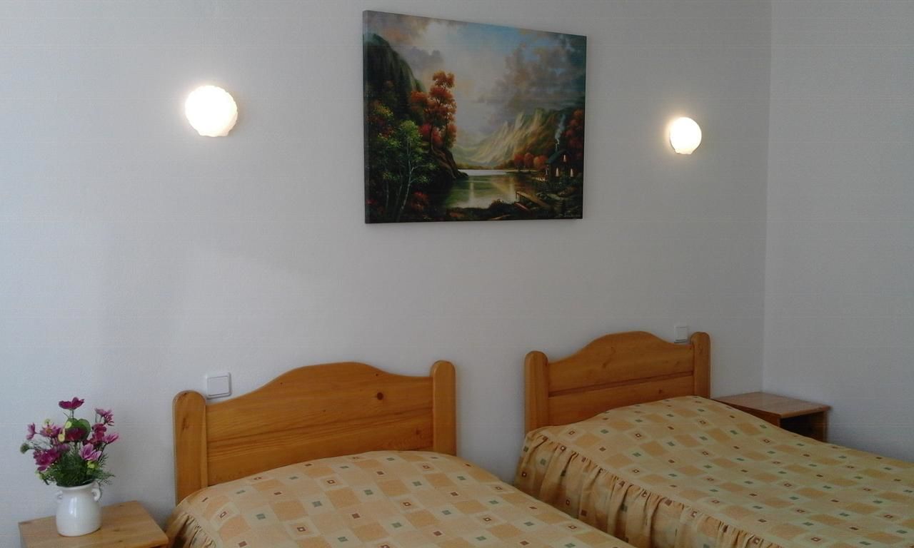 Отель Hotel Sofia Бран-21